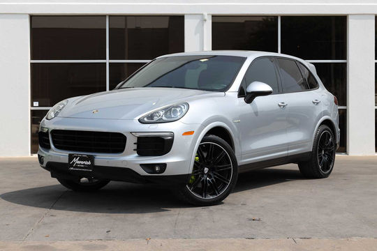 2017 Porsche Cayenne S E-Hybrid, photo 1 of 10
