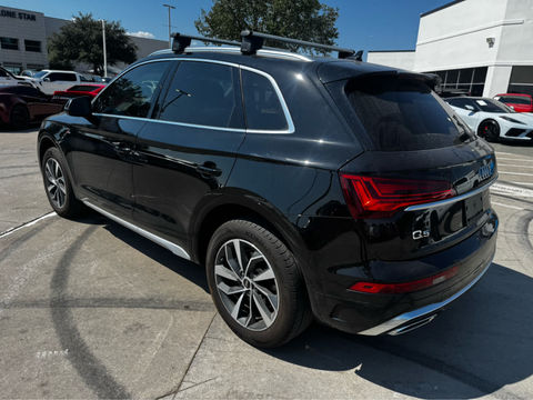 2024 Audi Q5 S line Premium, photo 3 of 10