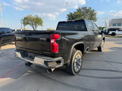 2023 Chevrolet Silverado 2500HD LT, photo 4 of 9