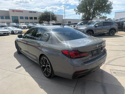 2022 BMW 540i i, photo 2 of 8