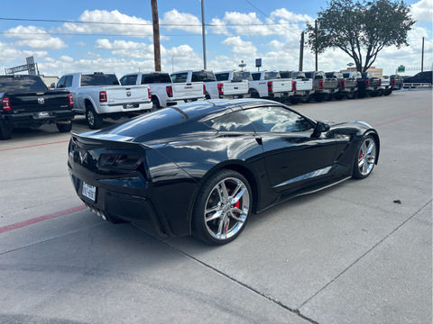 2017 Chevrolet Corvette Stingray 2LT, photo 3 of 8