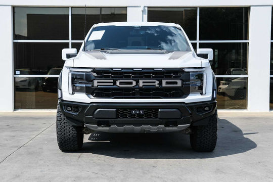 2024 Ford F-150 Raptor, photo 2 of 10