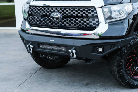2019 Toyota Tundra SR5, photo 3 of 10